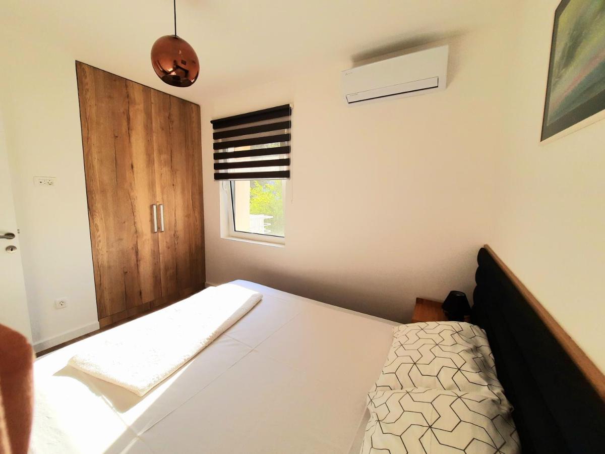 Montenegro Sea Pearl Apartments Petrovac ภายนอก รูปภาพ