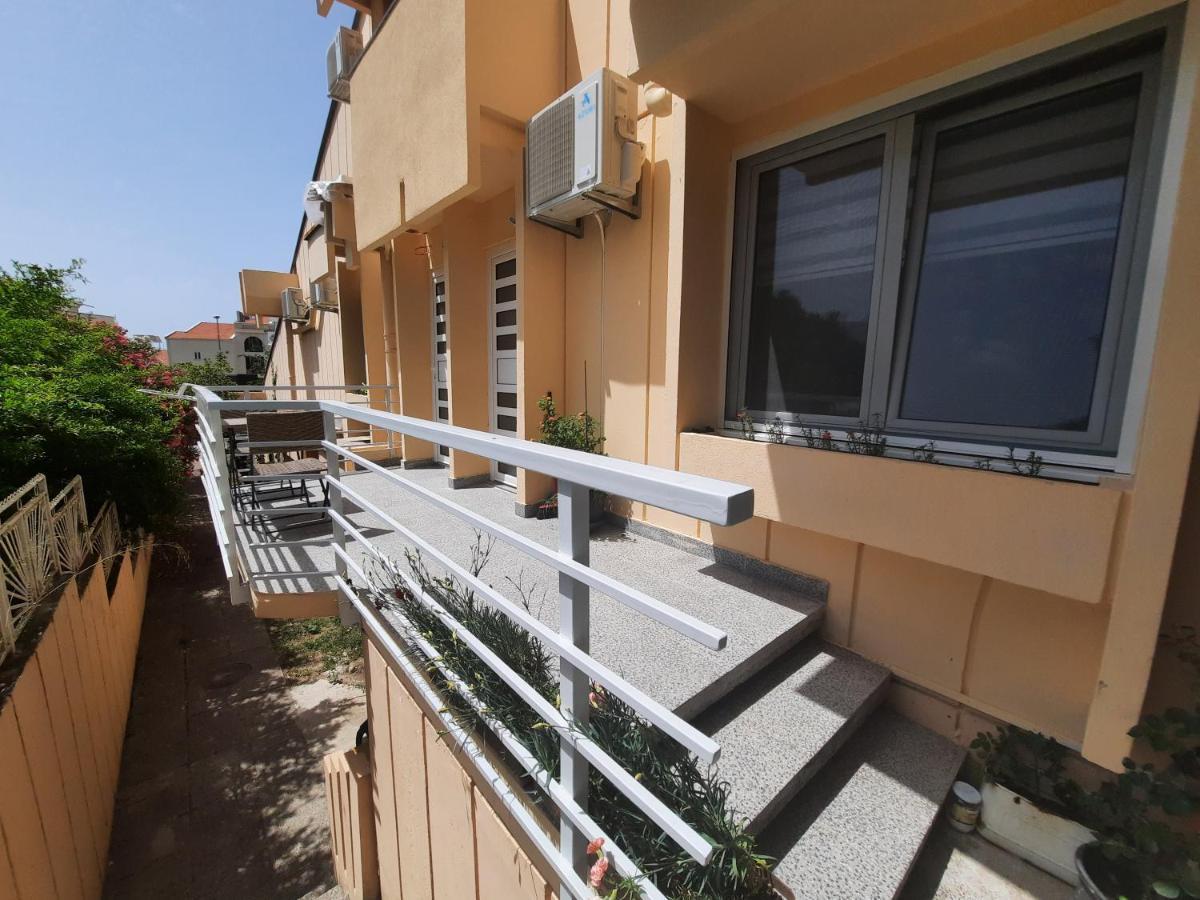 Montenegro Sea Pearl Apartments Petrovac ภายนอก รูปภาพ