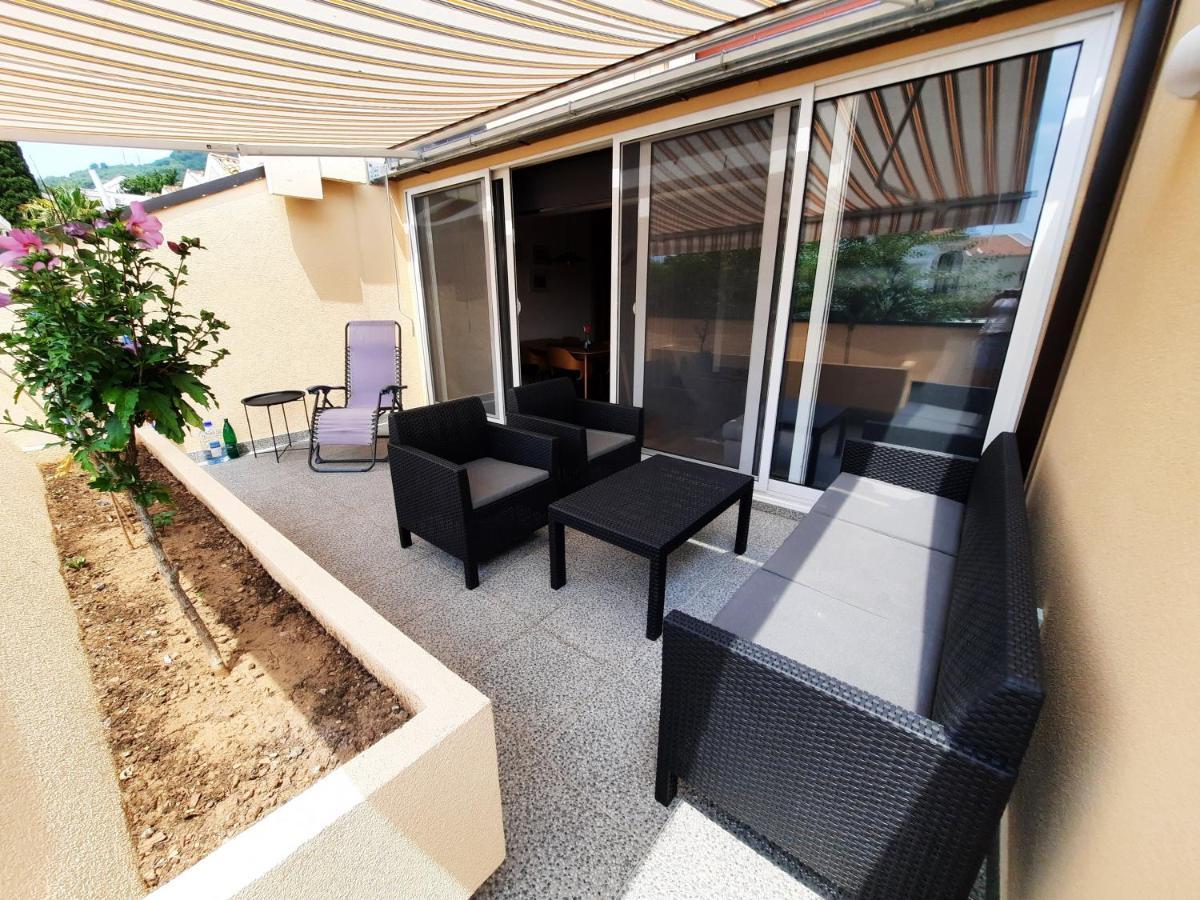 Montenegro Sea Pearl Apartments Petrovac ภายนอก รูปภาพ