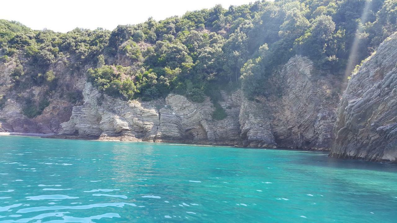 Montenegro Sea Pearl Apartments Petrovac ภายนอก รูปภาพ
